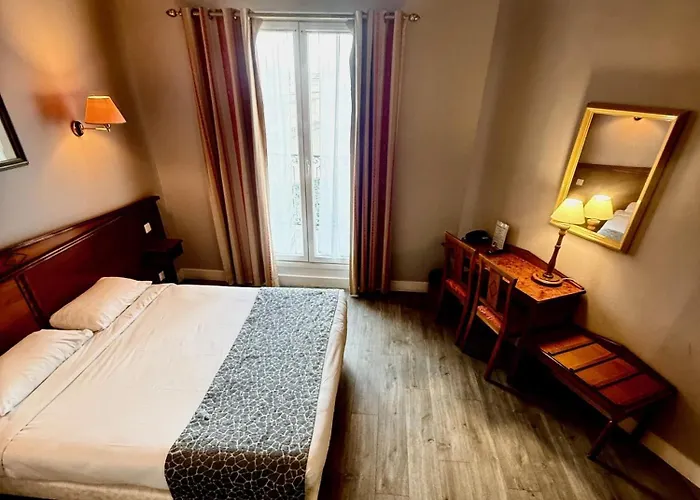 Richmond Gare Du Nord Hotel 2*