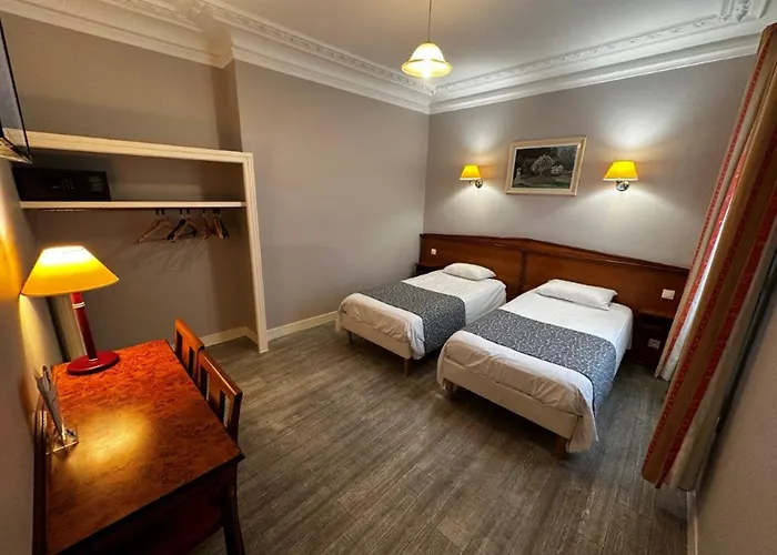 Richmond Gare Du Nord Hotel 2*