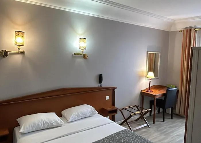 Richmond Gare Du Nord 2*